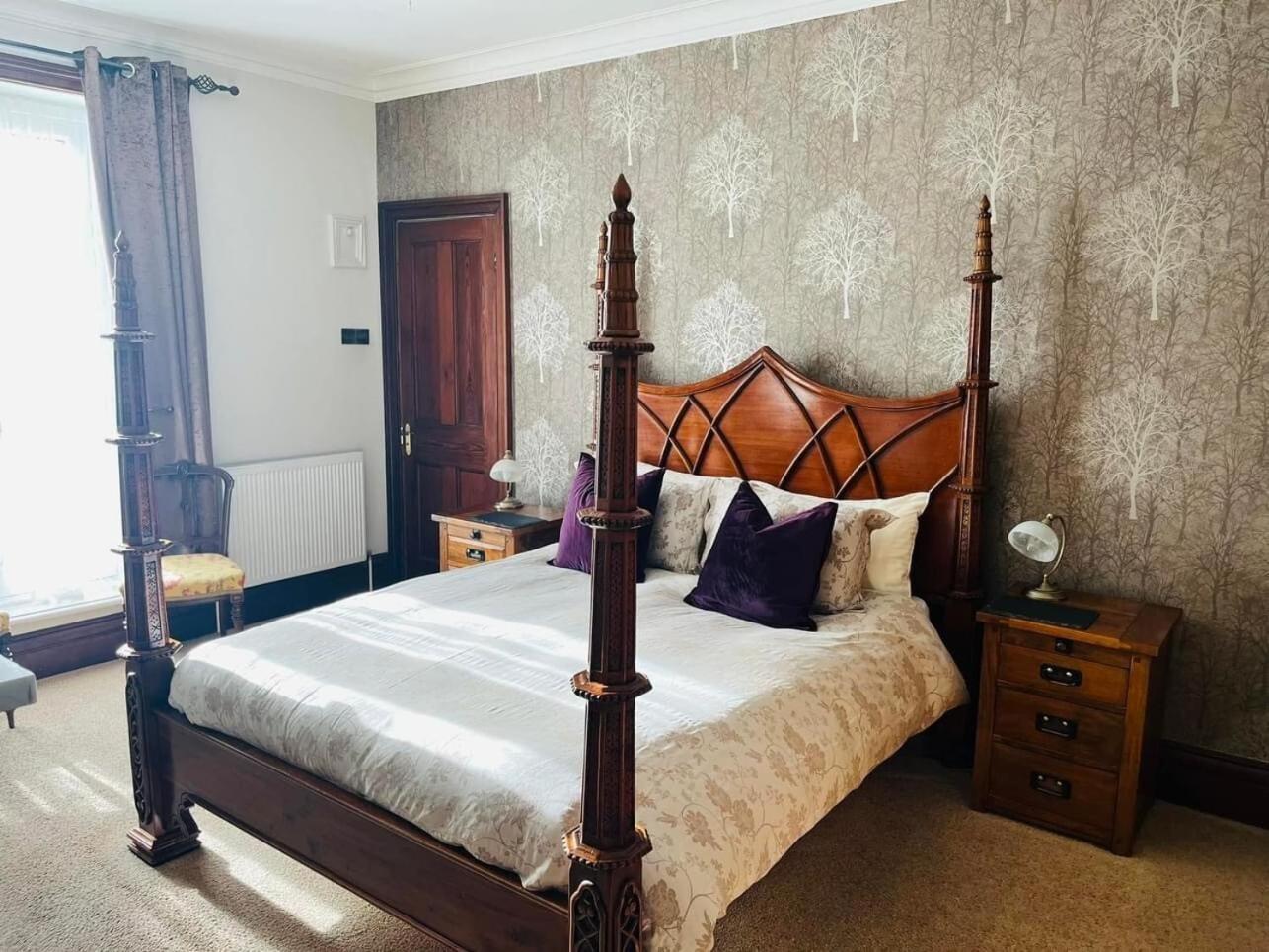 Abbotsleigh Of Whitby Bed and Breakfast Εξωτερικό φωτογραφία