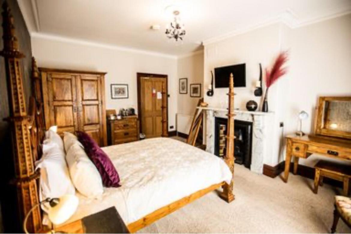 Abbotsleigh Of Whitby Bed and Breakfast Εξωτερικό φωτογραφία